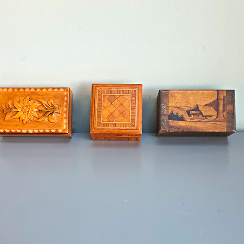 Vintage wooden trinket boxes - wooden,